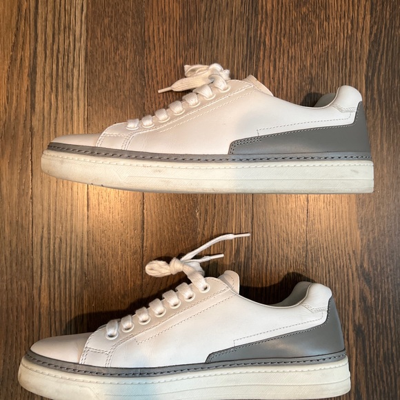 Prada Mens Low Top Sneakers Size 9 - Picture 7 of 13